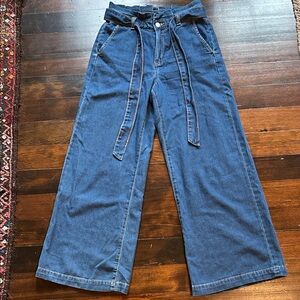 Banana Republic super soft cropped pants.